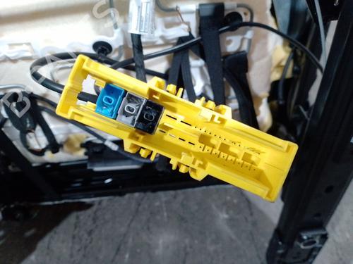 Right front seat BMW 2 Active Tourer (U06) 220i Mild Hybrid | BP32028119C16  - Image 10