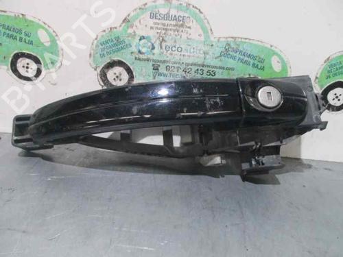 Used Front left exterior door handle FORD FOCUS II (DA_, HCP, DP) [2004-2013]  2306457