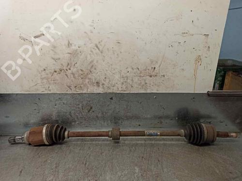 Transmisión delantera derecha MITSUBISHI COLT VI (Z3_A, Z2_A) 1.3 (Z21A) (95 hp) 9457578