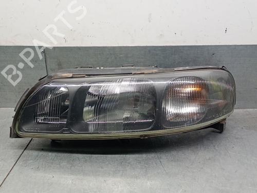 Używane Lampa przednia lewa VOLVO S60 I (384) 2.4 (170 hp) 30655828