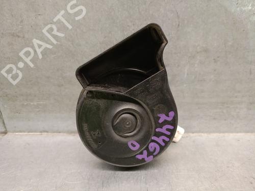 Used Horn RENAULT CAPTUR II (HF_) Blue dCi 95 (HFAF) (95 hp) 31945082