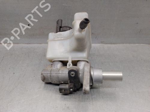 Used Brake master cylinder VW TIGUAN (5N_) 2.0 TDI (150 hp) 29697456