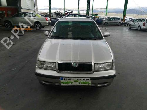 Left taillight SKODA OCTAVIA I Combi (1U5) 1.9 TDI | BP6780352C34 