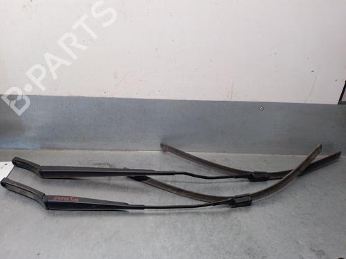 Used Front windshield wiper arm Front windshield wiper arm VW CRAFTER Van (SY_, SX_) 2.0 TDI FWD (SYB, SYC, SYD) (102 hp) 33322022 33322022