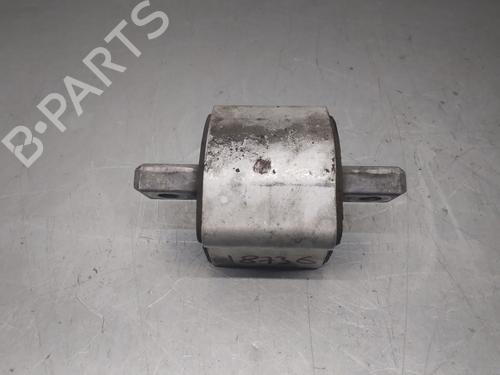 Used Engine mount MERCEDES-BENZ C-CLASS T-Model (S202) C 250 T Turbo-D (202.188) (150 hp) 15370132