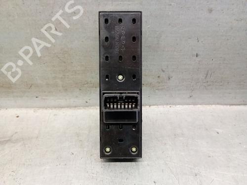 Left front window switch KIA SPORTAGE II (JE_, KM_) 2.0 CRDi 4WD | BP24647133I27
