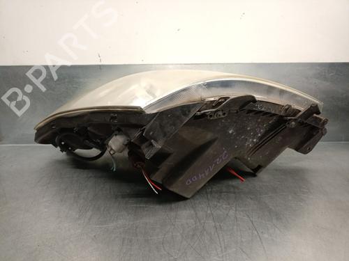 Right headlight TOYOTA COROLLA Verso (ZER_, ZZE12_, R1_) 2.0 D-4D (CUR10_, CUR10R) | BP23399438C29 
