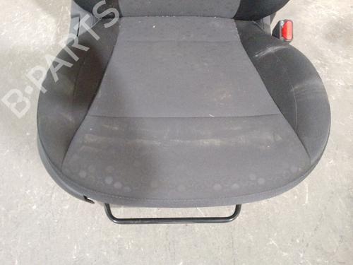 Right front seat HYUNDAI i20 II (GB, IB) 1.0 T-GDI | BP26896193C16 