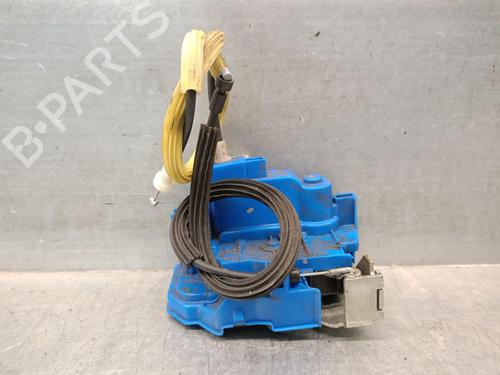 Højre bagtil lås FIAT 500L (351_, 352_) 1.3 D Multijet (199LXY1A, 199LXY11) (84 hp) 31921184