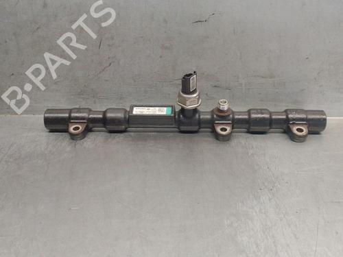 Used Injection rail SSANGYONG RODIUS I 2.7 Xdi (165 hp) 24808465