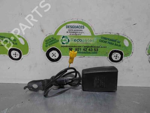 Seat buckle MERCEDES-BENZ C-CLASS (W205) C 220 BlueTEC / d (205.002, 205.004) | BP21018693I32 