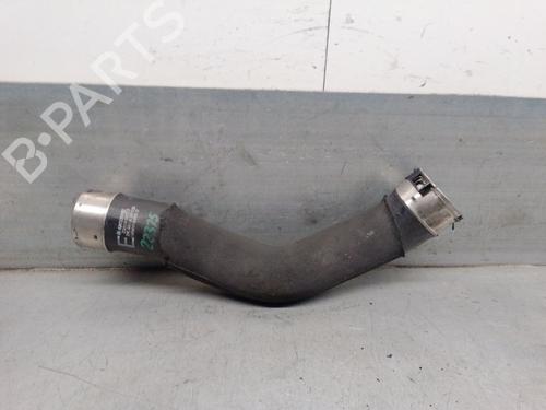 pipe-mercedes-benz-cla-shooting-brake-x118-2019-25241147 main image