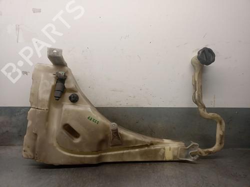 Used Windscreen washer tank PORSCHE CAYENNE (9PA) 3.2 (250 hp) 25271730