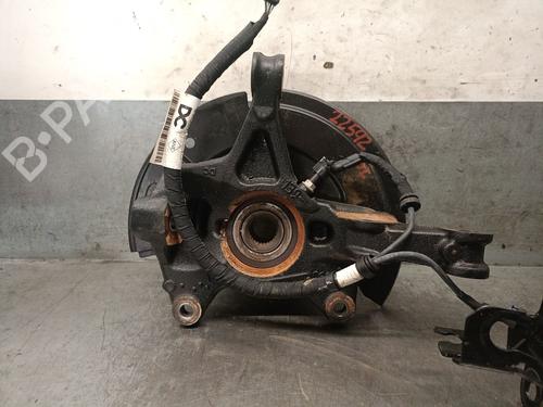 Used Left front steering knuckle MERCEDES-BENZ CITAN Box Body/MPV (W420) 1.5 110 CDI (420.623, 420.625) (95 hp) 26010707