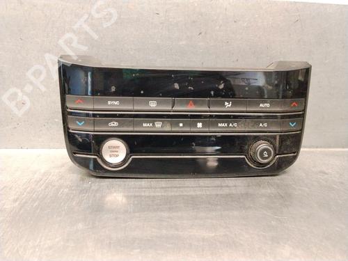 comando-clima-jaguar-xe-x760-2015-39067100 main image