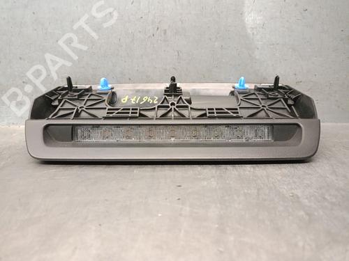 Troisième feu stop DACIA DUSTER (HM_) 1.5 dCi 115 4x4 (HMAD) (116 hp) 32138220