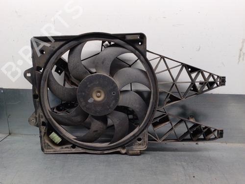 Used Radiator fan FIAT DOBLO Cargo (263_) 1.3 D Multijet (90 hp) 16057658