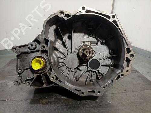 gearkasse-opel-combo-box-bodympv-2001-37720011 main image