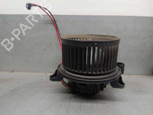 Used Heater blower motor MERCEDES-BENZ GLA (H247) GLA 200 d 4-matic (247.713) (150 hp) 25711015
