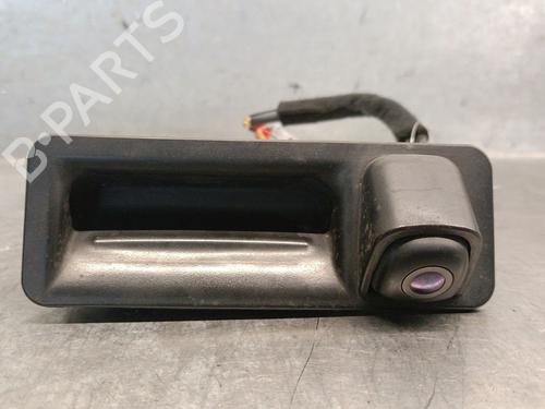 Used Tailgate handle HYUNDAI i30 Estate (PDE) 1.0 T-GDI hybrid 48V (120 hp) 32998040