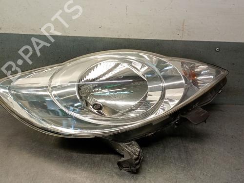 Phare droit PEUGEOT 107 (PM_, PN_) 1.0 (68 hp) 32667183
