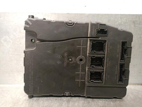 Sikringsdåse RENAULT SCÉNIC II (JM0/1_) 1.6 16V (JM1R) (112 hp) 30900260