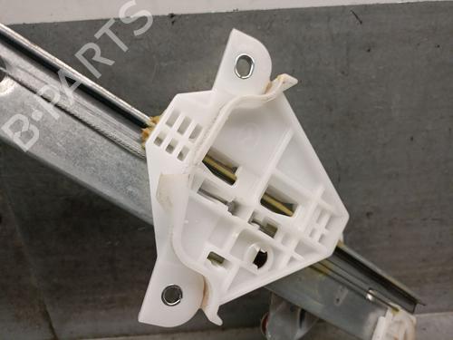 Front left window mechanism MAZDA CX-5 (KF) 2.0 SKYACTIV-G AWD | BP33675249C22 - Image 4