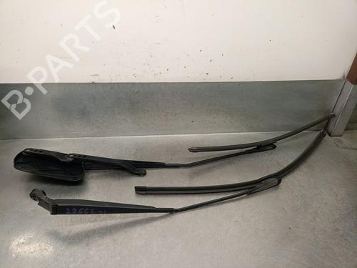 Used Front windshield wiper arm MERCEDES-BENZ R-CLASS (W251, V251) R 320 CDI 4-matic (251.022, 251.122) (224 hp) 25823002