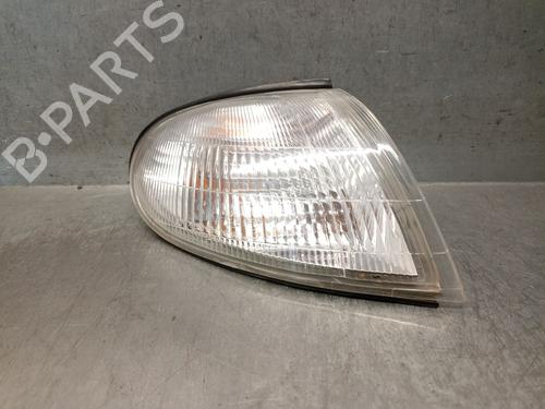 Used Right front indicator HYUNDAI LANTRA II (J-2) 1.9 D (68 hp) 30270394