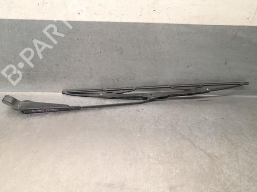 Used Rear windshield wiper arm Rear windshield wiper arm 37647127 37647127