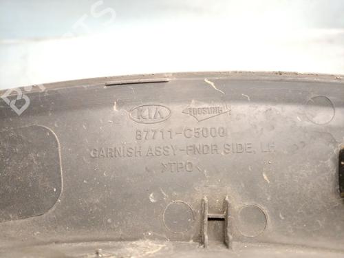 Front left wheel arch trim KIA SORENTO III (UM) 2.2 CRDi | BP27476912C134 