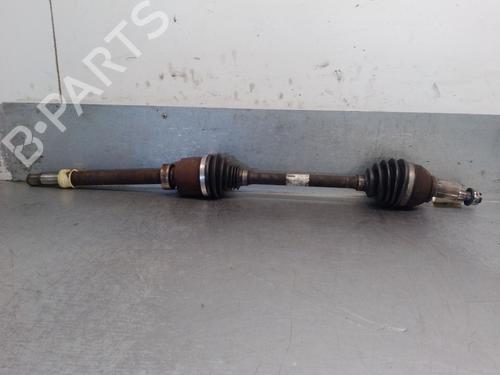 Used Right front driveshaft Right front driveshaft OPEL VIVARO B Van (X82) 1.6 CDTI (05) (121 hp) 36554657 36554657