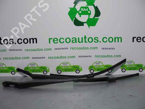 Used Front windshield wiper arm VW PASSAT B6 (3C2) 2.0 TDI 16V (140 hp) 3470370