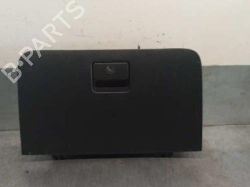 Used Glove box TOYOTA COROLLA Verso (_E12_) 1.6 VVT-i (ZZE121_, ZZE121R) (110 hp) 7162827