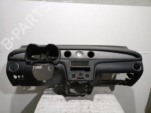 Used Dashboard MITSUBISHI OUTLANDER I (CU_W) 2.0 4WD (CU2W) (136 hp) 31916890