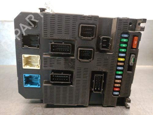 Used Fuse box Fuse box CITROËN C3 I (FC_, FN_) 1.4 HDi (68 hp) 33965351 33965351