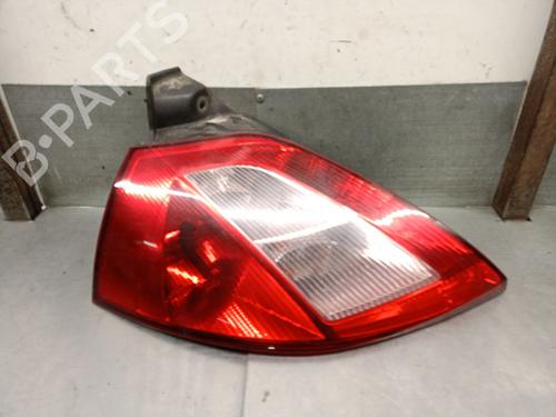 Venstre baglygte Venstre baglygte RENAULT MEGANE II (BM0/1_, CM0/1_) 1.9 dCi (BM0G, CM0G) (120 hp) 39685479 39685479
