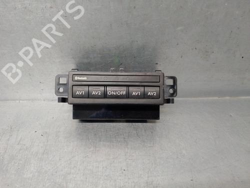 Used Radio PEUGEOT 5008 (0U_, 0E_) 1.6 HDi (110 hp) 15207387
