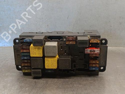 Used Fuse box Fuse box 37487695 37487695