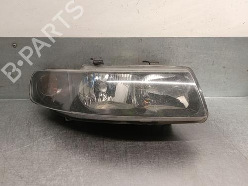 Højre forlygte SEAT TOLEDO II (1M2) 1.9 TDI (110 hp) 30801321