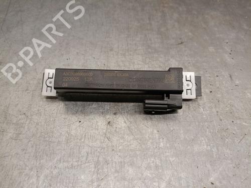 Used Antenna/Base RENAULT AUSTRAL TCe 130 (131 hp) 23197656