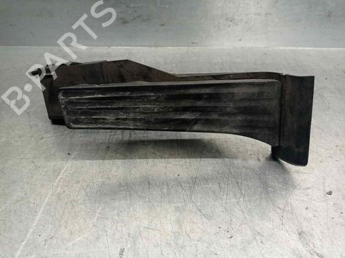 Used Pedal BMW 3 (E46) 318 i (143 hp) 9240621