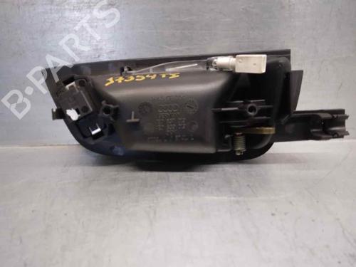 Venstre bak invendig håndtak AUDI A8 D3 (4E2, 4E8) 4.2 quattro | BP11965482I15 