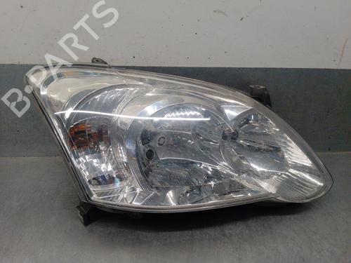 Used Right headlight TOYOTA COROLLA (_E12_) 2.0 D-4D (CDE120R, CDE120L_) (116 hp) 29123479