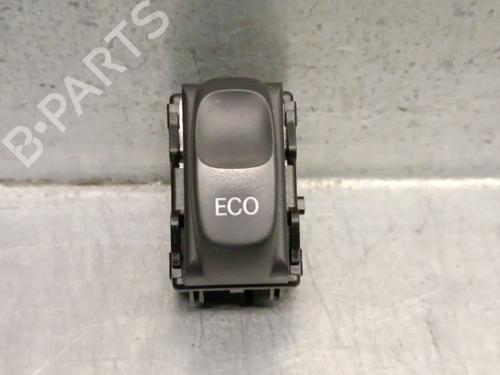 Used Switch SMART FORFOUR Hatchback (453) electric drive / EQ (453.091) (56 hp) 26665067