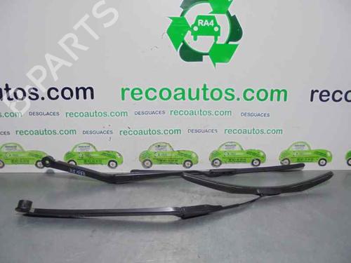 Used Front windshield wiper arm LEXUS GS (_S19_) 300 (GRS190_, GRS190R) (249 hp) 3472112