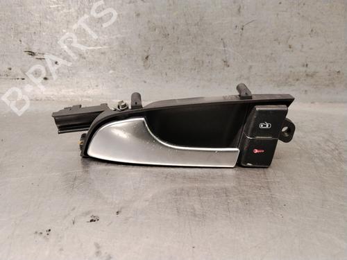 Used Front left interior door handle Front left interior door handle 37758413 37758413