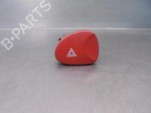 Used Warning switch HYUNDAI H-1 / STAREX Bus (A1) 2.5 CRDi (140 hp) 15181056