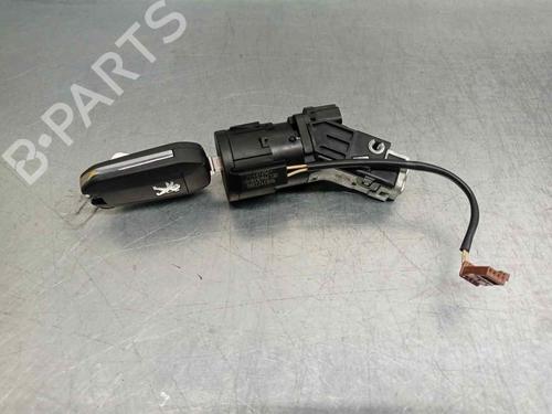 Used Ignition barrel PEUGEOT 208 II (UB_, UP_, UW_, UJ_) 1.2 PureTech 100 (101 hp) 15508670
