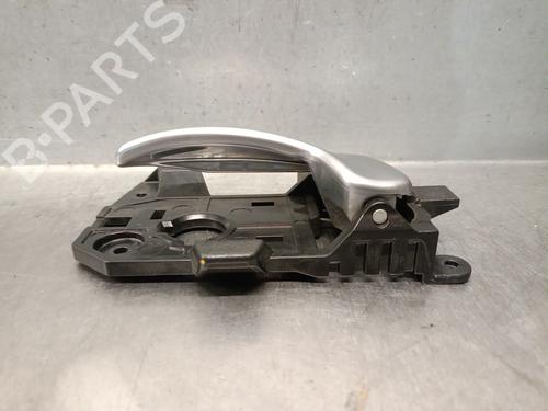 Front left interior door handle KIA CARENS IV 1.7 CRDi | BP39466133I13 - Image 3